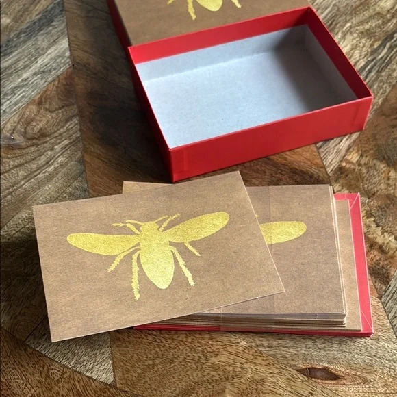 Red and Gold Bee Note Card Set - Picture 4 of 11